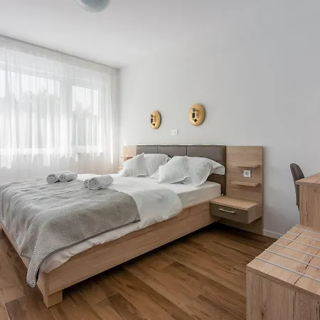 Case de vacanță Traumhaftes Mit Privatpool, Bbq, Klimatisierten Schlafzimmern, Aussendusche, Waschmaschine
