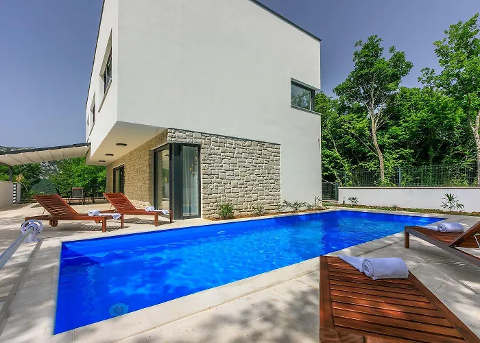 Сasa de vacaciones Traumhaftes Mit Privatpool, Bbq, Klimatisierten Schlafzimmern, Aussendusche, Waschmaschine Grižane